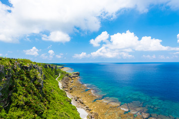 Obraz premium Beautiful sea and the magnificent reef, Okinawa, Japan
