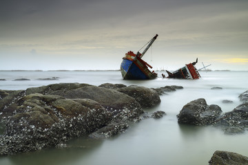 Sunken wrecks