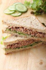 tuna sandwich