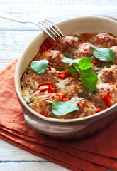 Stewed meatballs