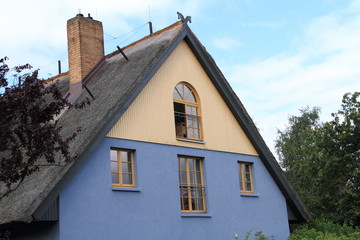 zweifarbiges Haus