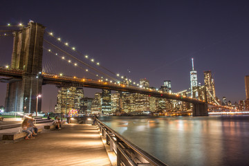 Fototapeta na wymiar Panoramic View Manhattan Skyline and Brooklyn Bridge 