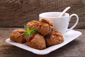 Gingerbread Christmas cookies in a table