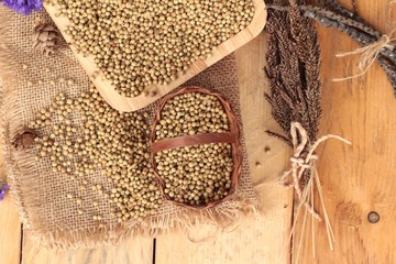 Dry coriander seeds