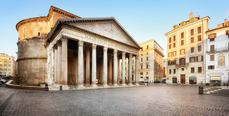 Naklejka premium Piazza della Rotonda i Panteon w Rzymie
