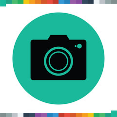 Flat DSLR camera icon in a circle.