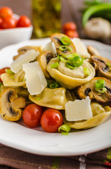 Tortellini stuffed with a mixture of vegetable spring