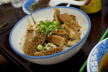 Beef second stomach noodle ขอบกระต้ง