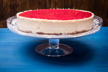 Cheesecake with raspberry topping and chocolate bottom