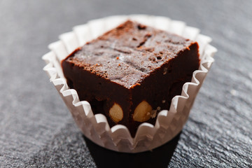 brownie with nuts