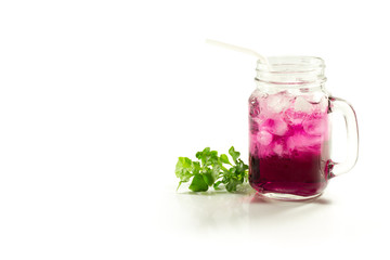 refreshing summer drinks in jar