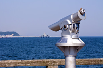 Optik Aussichtspunkt mit Fernrohr