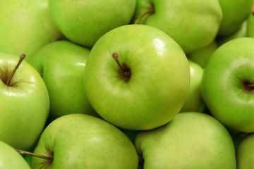 Ripe green apples close up