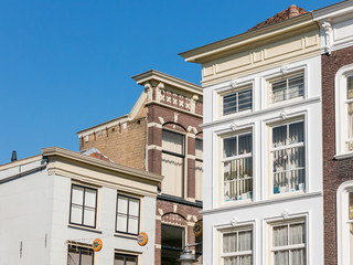 Obraz premium Old facades on Market Square in the city of Gouda, Netherlands