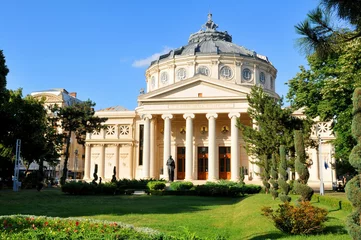 Cercles muraux Théâtre Majestic architecture of the Romanian Athenaeum in Bucharest, Romania