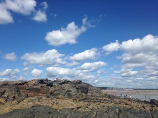 beach and cliffs at low tide in Ogunquit, Maine