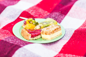 Tasty  cake with strawberries