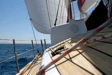 Crédence de cuisine en verre imprimé Naviguer Sailing yacht