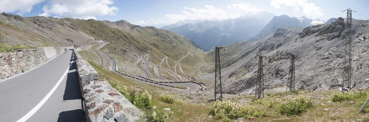 View from Stelvio Pass towards the road leading to it. © erzetic