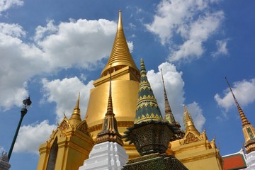 Fototapeta premium golden pagoda at Wat Phrakaew, Bangkok, Thailand