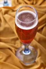 a glass of applelini