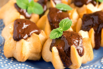 Profiteroles with chocolate