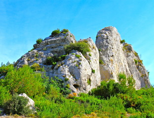 ROCHER MONTAGNE  ALPILLES 1