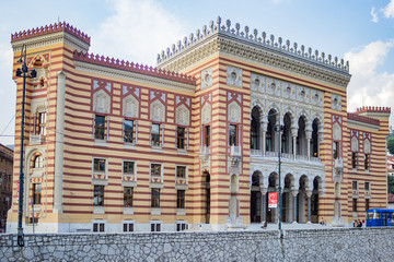 Rathaus in Sarajevo, alte Bibliothek nach Renovierung und Restaurierung