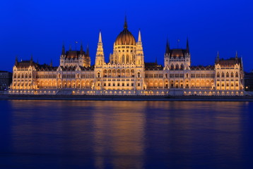 Fototapeta na wymiar Budapest Parliament. Budapest, Hungary