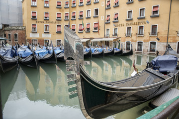 Fototapeta na wymiar Barche Gondole Venezia
