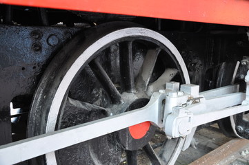 Rueda de locomotora antigua