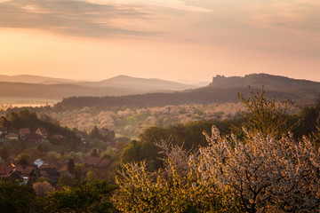 Sonnenaufgang - Burg Regenstein