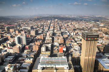 Obraz premium Widok z wież Carlton na centrum Johannesburga w RPA