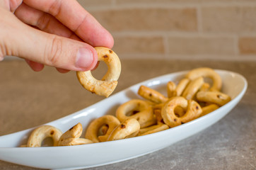 Taralli pugliesi (Italian cuisine)