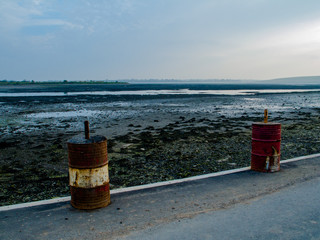 Naklejka premium Dry coast in winter