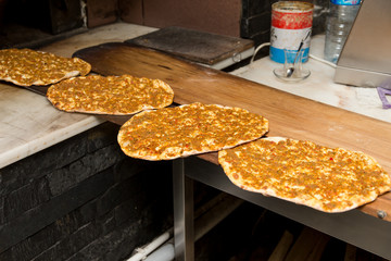 Türkische Pizza - Lahmacun