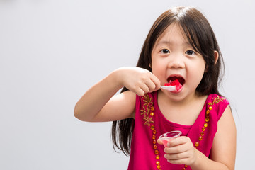 Child Eating Gelatin Dessert / Child Eating Gelatin Dessert Background
