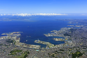 Fototapeta premium 京浜コンビナート／神奈川県磯子上空から京浜コンビナートの空撮