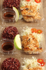 clean food lunch box