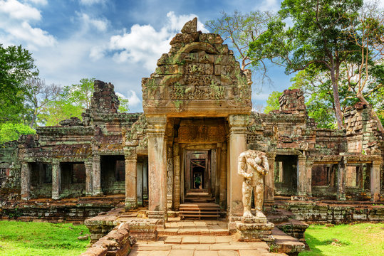 Mossy entrance to ancient Preah Khan temple in Angkor, Cambodia