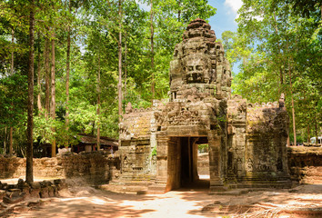 Gateway to ancient Ta Som temple in amazing Angkor, Cambodia