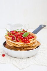 pancakes and currant