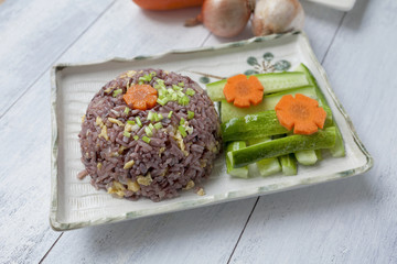 Fried brown rice with egg, vegetarian food