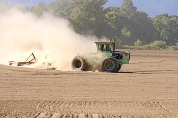 Fototapeta premium Tractor Prep