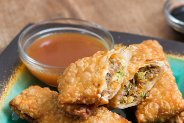 Egg rolls with sauce