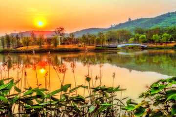 Fototapeta na wymiar Sonnenuntergang in Jiangyin