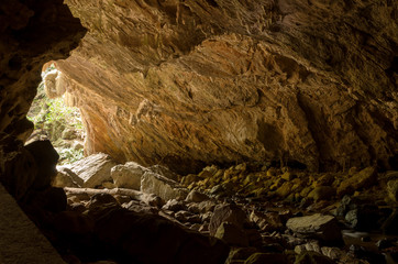 inside the Than Lod Noi Cave, Chaloem Rattanakosin National Park