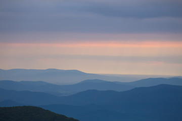 Naklejka na ściany i meble View at sunrise across the Appalachian Mountains 