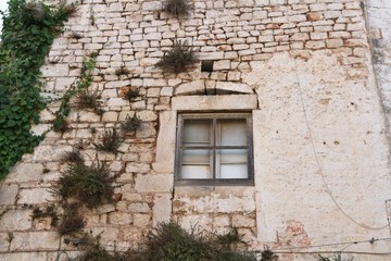Muro con finestra