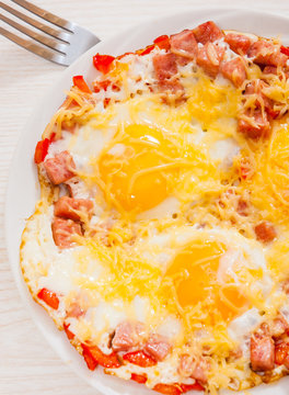 eggs with ham and cheese